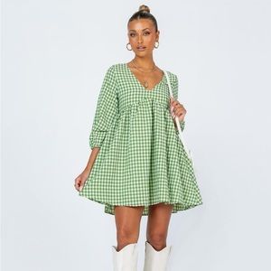 Princess Polly Ignacio Dress size 6